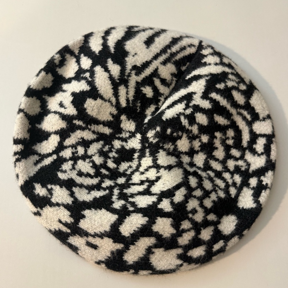 Sergio Hudson x Target limited collab black and white animal print beret